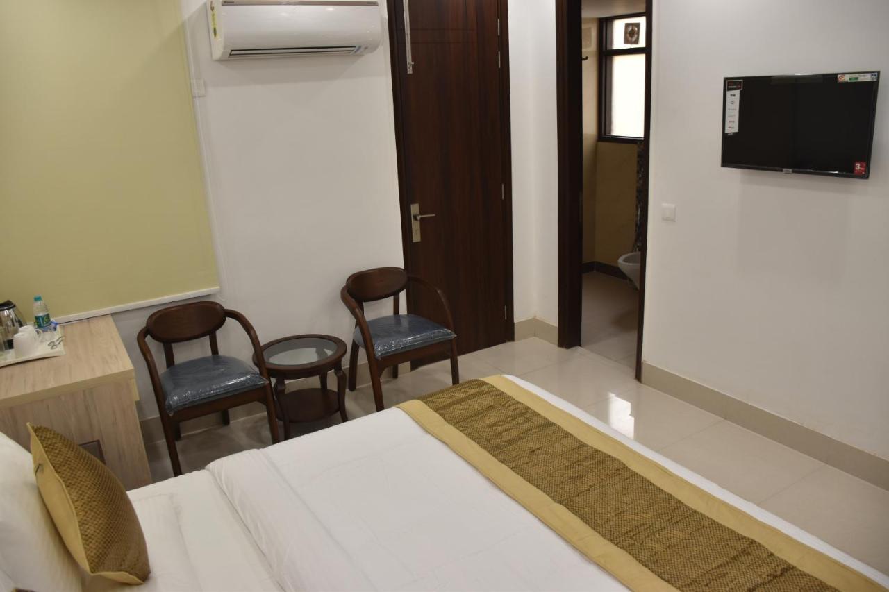 Lemon Green Residency - Hotel And Serviced Apartments Nueva Delhi Exterior foto