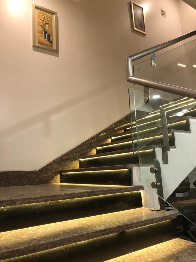 Lemon Green Residency - Hotel And Serviced Apartments Nueva Delhi Exterior foto